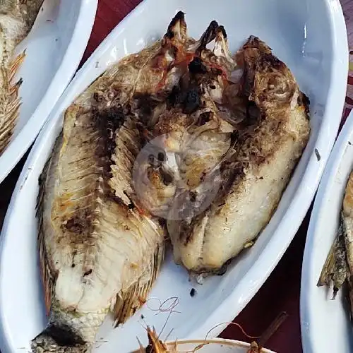 Gambar Makanan ikan bakar daeng mansyur 8