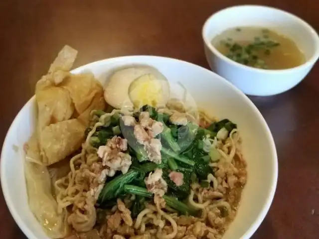 Gambar Makanan Awai Pansit & Coffee Shop, Jamin Ginting 7