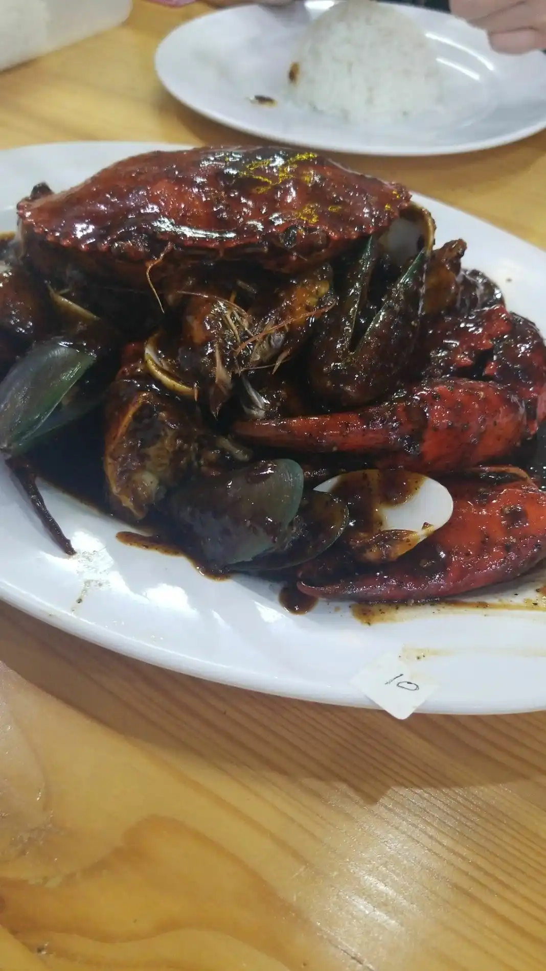 Pawon Seafood & Bebek Peking Goreng Rica2 Krekot Bunder No.72