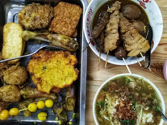 Gambar Makanan Soto Selan Semarang 8