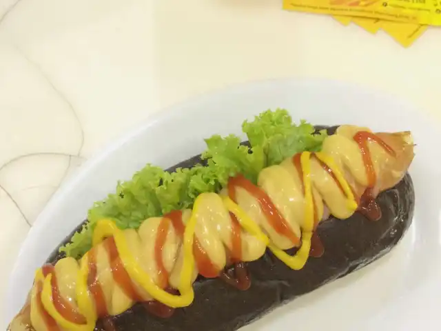 Gambar Makanan Frankfurter Hotdog and Steak 17