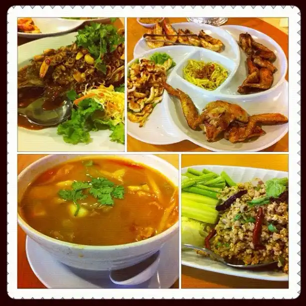 A Wet Thai Restaurant Food Photo 13