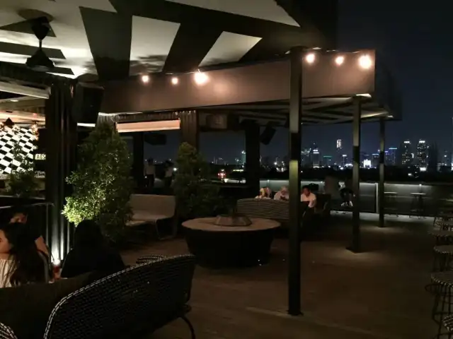 Gambar Makanan BART (Bar at The Rooftop) - Artotel Jakarta 9