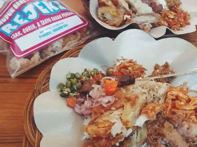 Gambar Makanan Babi Guling Peneleh 7