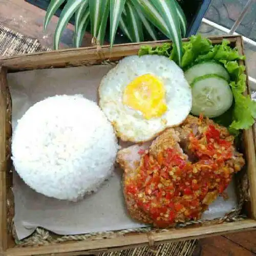 Gambar Makanan Ayam Geprek Bang Odjol 2 (kebon jeruk), Adisucipto 12