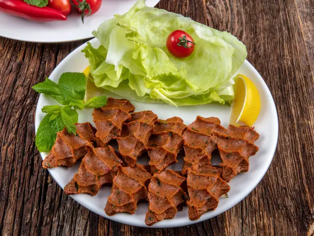Lezzet-i Adıyaman Çiğ Köfte'nin yemek ve ambiyans fotoğrafları 1