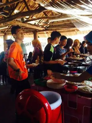 Warisan DY Mee Udang/ Ketam/ Sotong Claypot