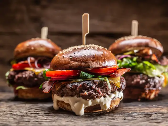 Hmbrgr Homemade Burgers'nin yemek ve ambiyans fotoğrafları 1