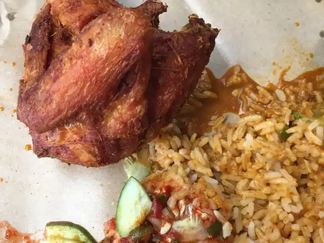 Nasi Kukus Ayam Planta Food Photo 4