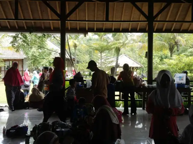 Gambar Makanan Restoran Kampung Nirwana 3