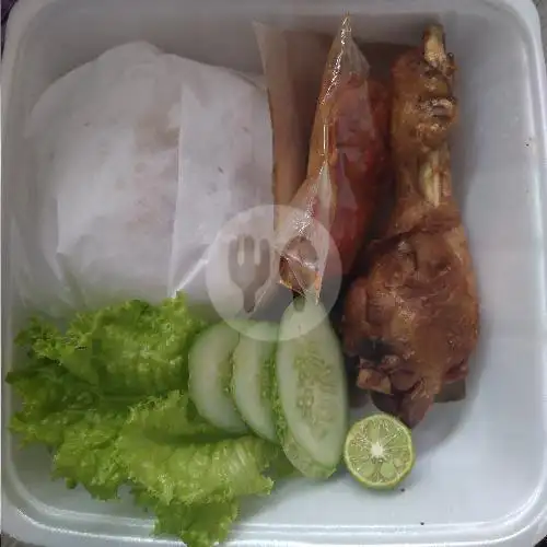 Gambar Makanan Mie Pedas Gemez Dan Ayam Geprek (Spesifik Samba Lado Uwok), Mela 13