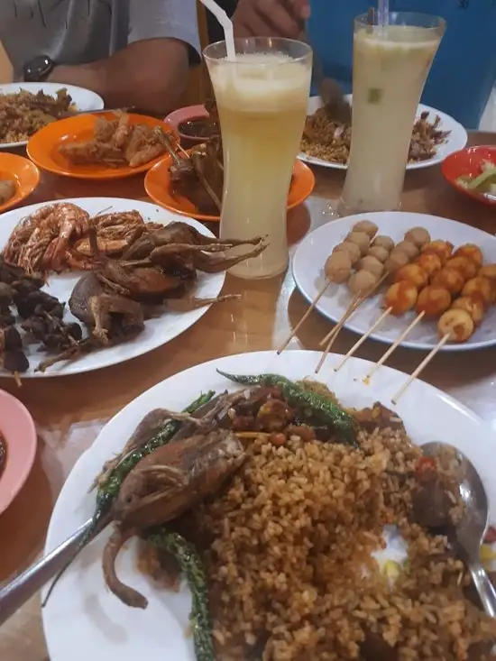 Gambar Makanan Nasi Goreng Daus Khas Aceh 17