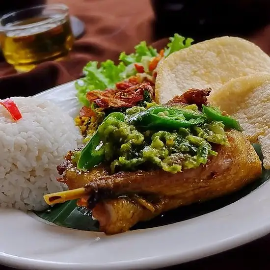 Gambar Makanan Bebek Bali Lippo Cikarang 5