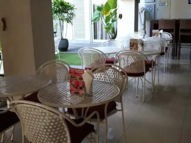 Gambar Makanan Kareba Cafe - Hotel Losari 10