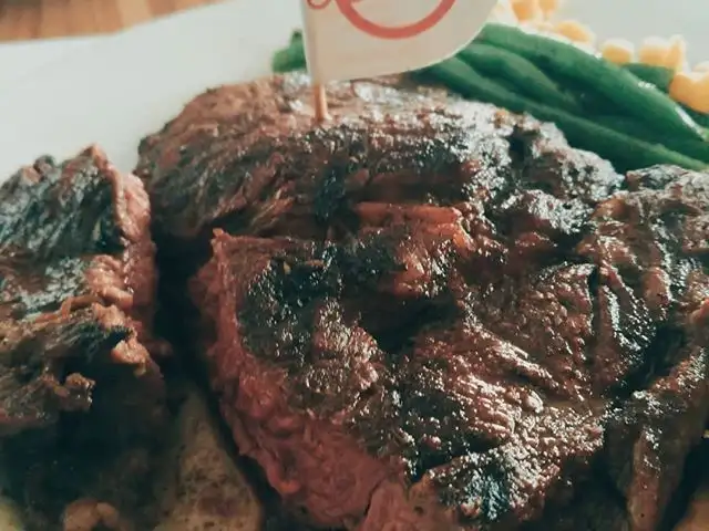 Holycow!STEAKHOUSEbyChefAfit