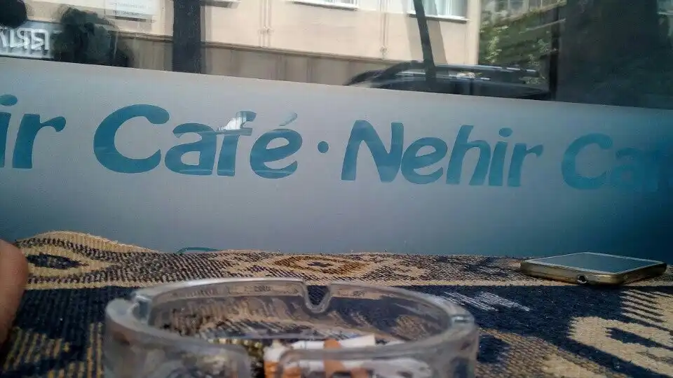 nehir cafe