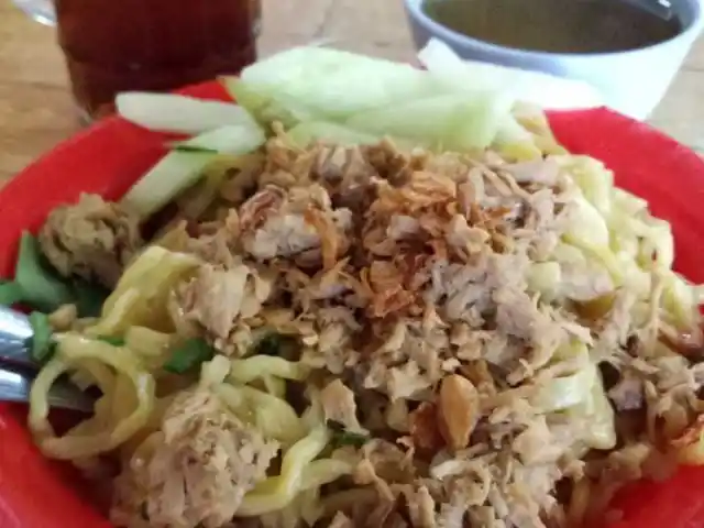 Gambar Makanan Pangsit Mie Ayam Kotamadya 9