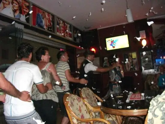 Memories Karaoke Fun Pub'nin yemek ve ambiyans fotoğrafları 4