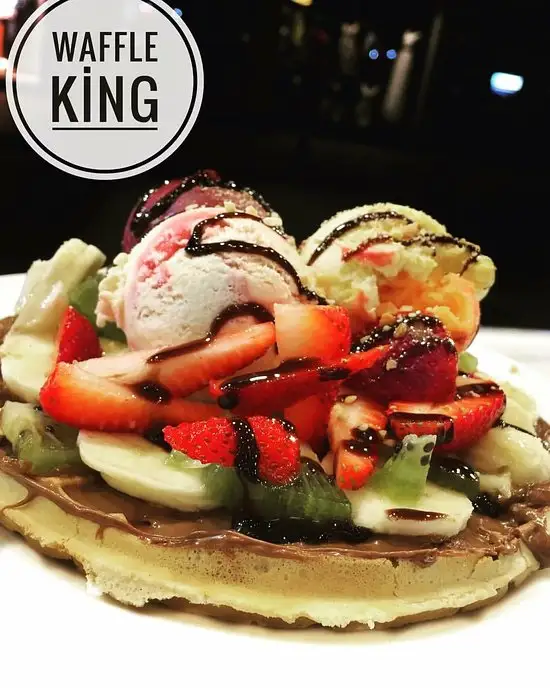 Waffle King Cafe'nin yemek ve ambiyans fotoğrafları 4