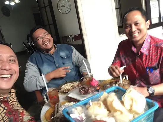 Gambar Makanan Rawon Rampal 14