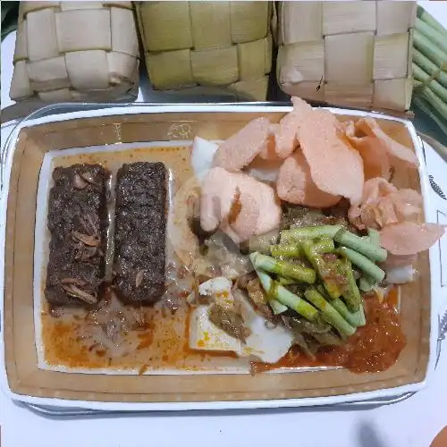 Gambar Makanan Ketupat Sayur Nasi Uduk Cing Andi 12