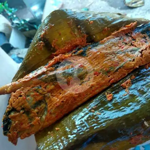 Gambar Makanan Pepes Ikan Mas Duri Lunak Abah E'no, Tapos 1