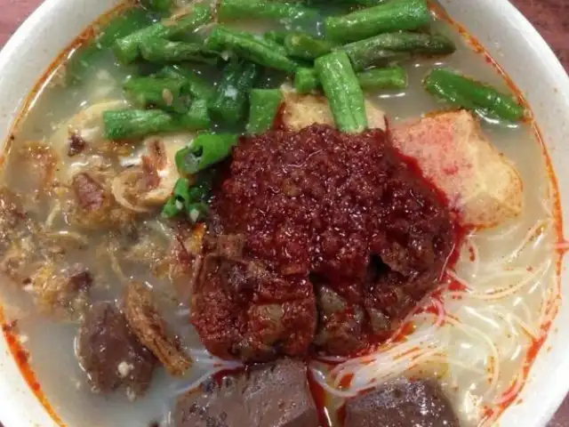 Kampung Aston Curry Mee 碧姨咖喱面 Food Photo 2