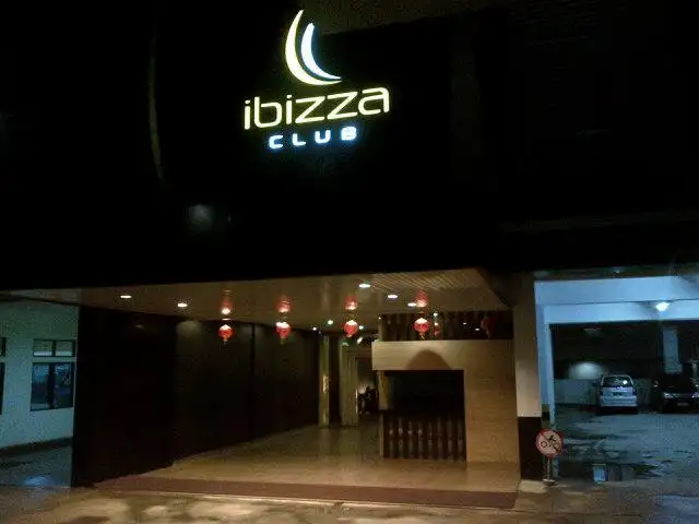 Ibizza Karoke Club Pontianak