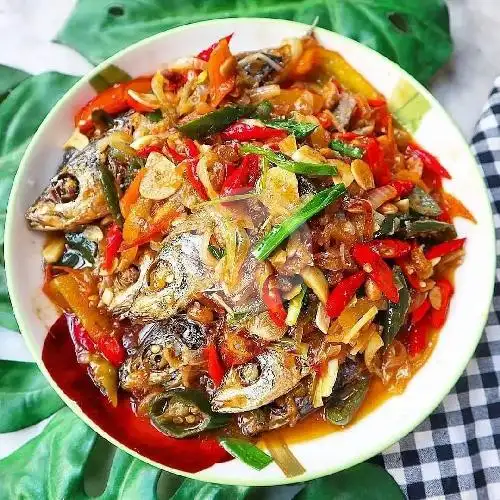 Gambar Makanan Juragan Ikan Asin, Haryono MT 1