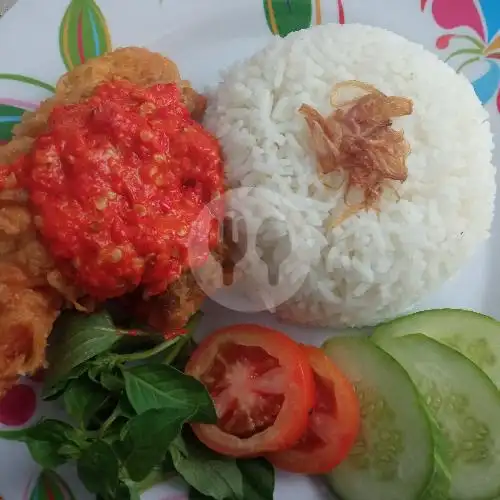 Gambar Makanan SOTO BETAWI DAN AYAM GEPREK RIZQIA, Sekupang 9