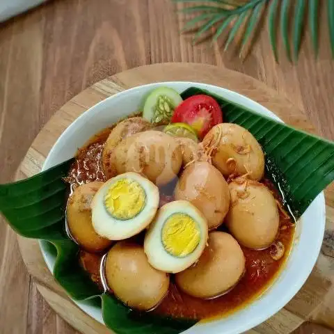 Gambar Makanan Nasi Kuning Sambel Bilis Khas Melayu, Taman Siswa 14