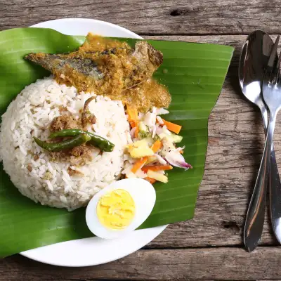 Kedai Merah Nasi Dagang Kak Yam