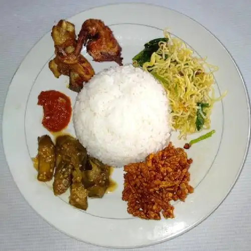 Gambar Makanan Warung Nasi Hj. Jamilah, Sukaraja Timur 1