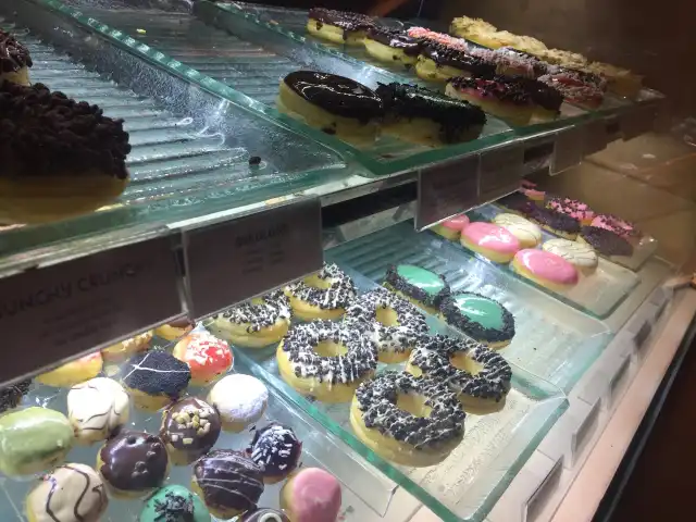 Gambar Makanan JCO plaza adorama kemang 7