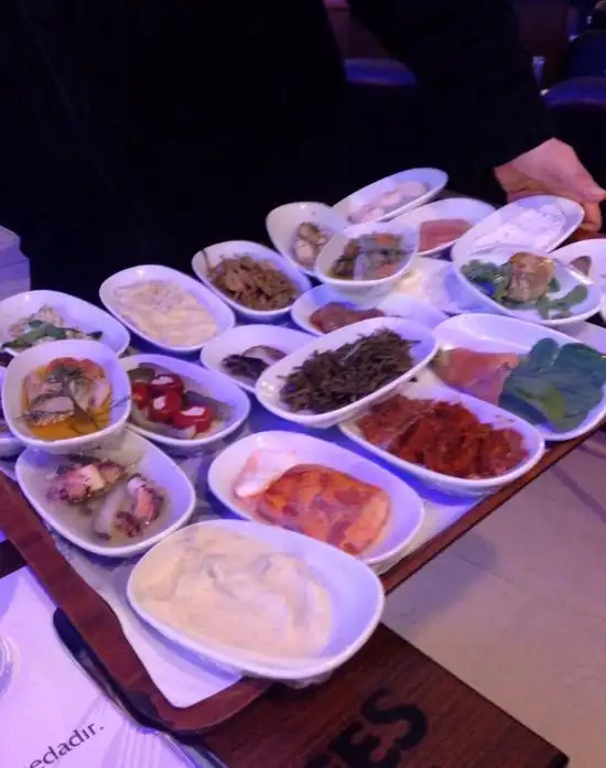 Asırlık Balık Restaurant'nin yemek ve ambiyans fotoğrafları 2
