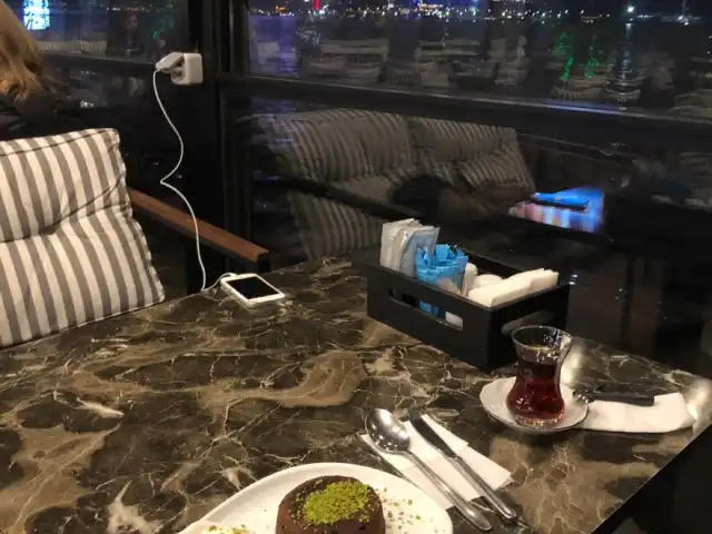 Kuleli Yakamoz Restaurant'nin yemek ve ambiyans fotoğrafları 6