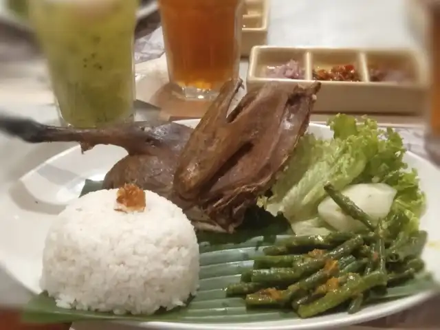 Gambar Makanan Bebek Tepi Sawah 3