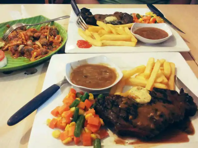 Gambar Makanan Nafeeza Steak and Friends 9