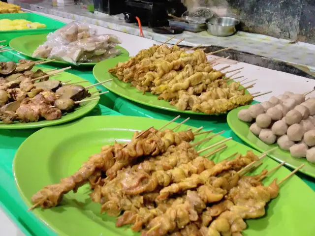 Gambar Makanan Ayam Goreng & Ayam Bakar Sie Jeletot 8