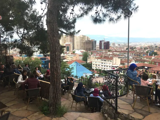 Qasr Cafe'nin yemek ve ambiyans fotoğrafları 6