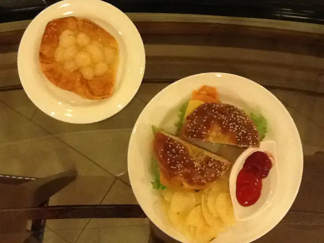 Gambar Makanan TheDeli-HotelAyanaMidplazaJakarta 13