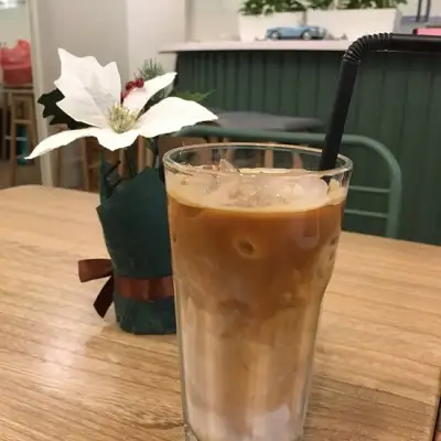Titik Koma Coffee