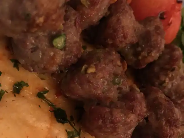 Öz Konyalı Kebap'nin yemek ve ambiyans fotoğrafları 32