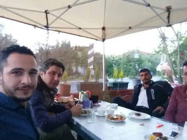 Özbey Et Mangal'nin yemek ve ambiyans fotoğrafları 4