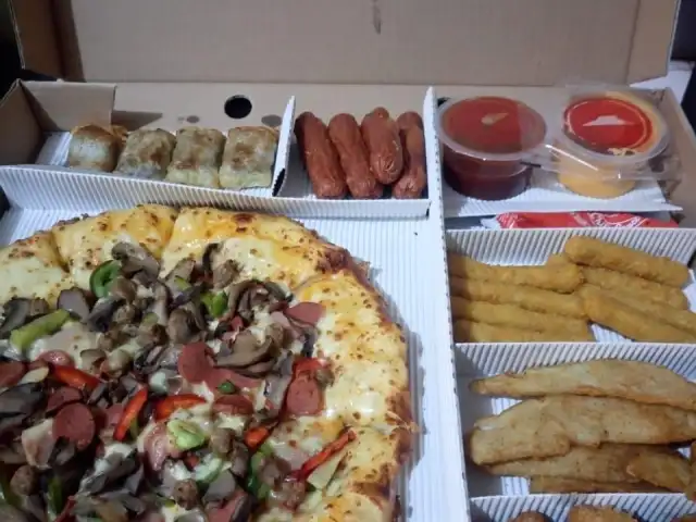 Gambar Makanan Pizza Hut Delivery (PHD) 1