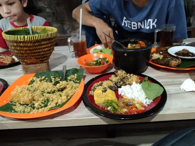 Gambar Makanan Warung Nasi Alam Sunda 15