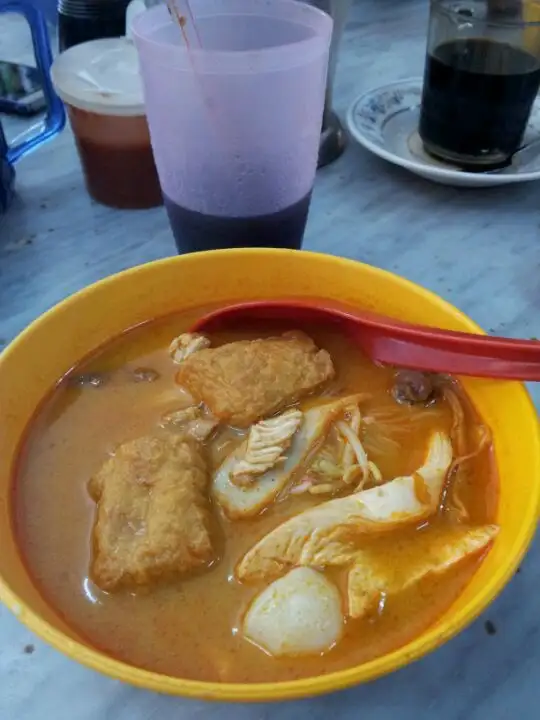 Mee Curry Hoi Yin Food Photo 13