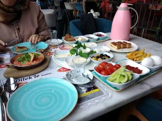 Dilek Pasta Cafe & Restaurant Halkalı Kanuni'nin yemek ve ambiyans fotoğrafları 5