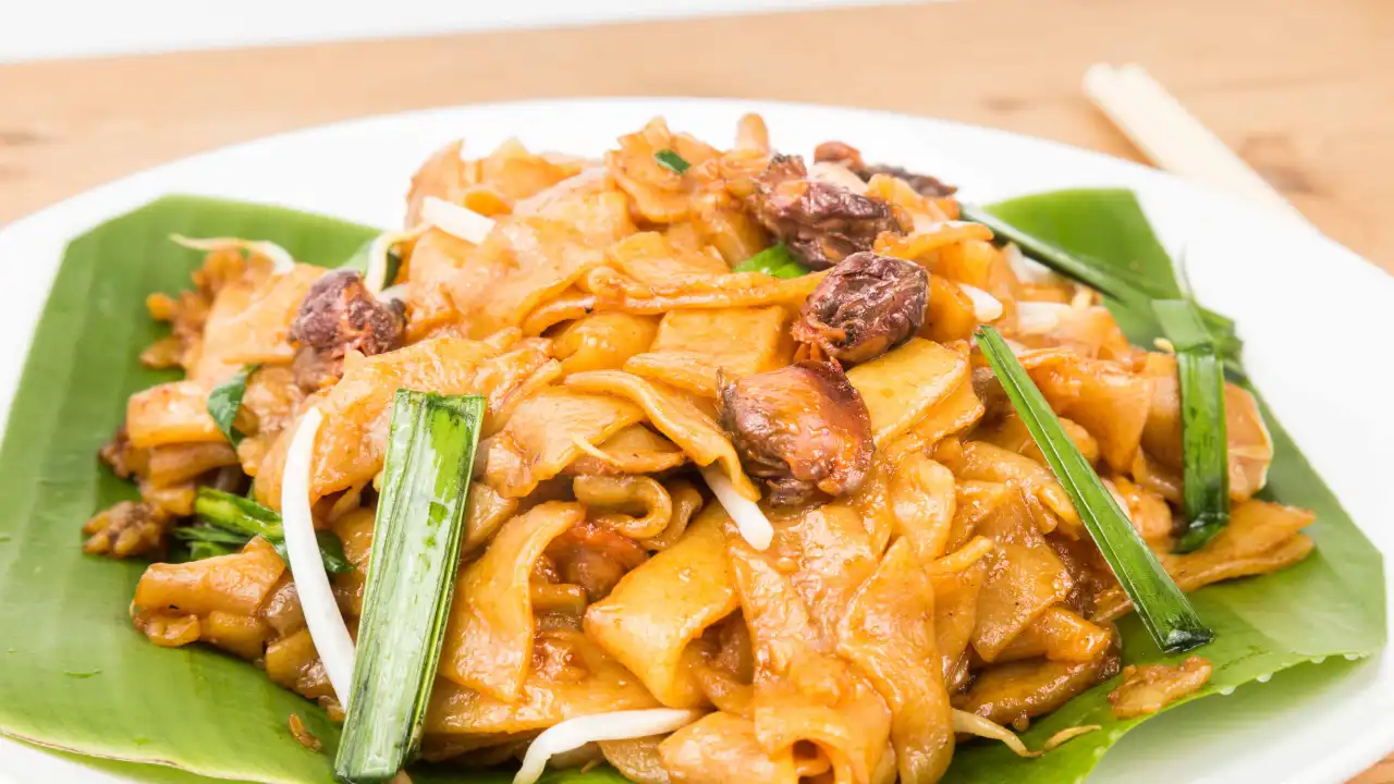 Tea Bay Cafe - Raymond Char Koay Teow