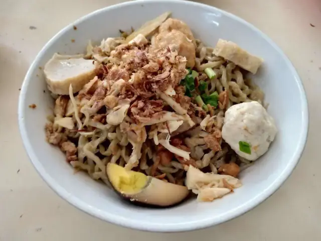 Gambar Makanan Bakmi Telor Asli 12